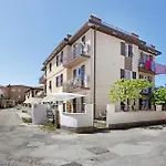 4 Apartment *
