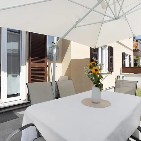 4 Apartment Ameglia