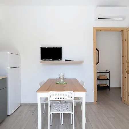 4 Apartment Ameglia